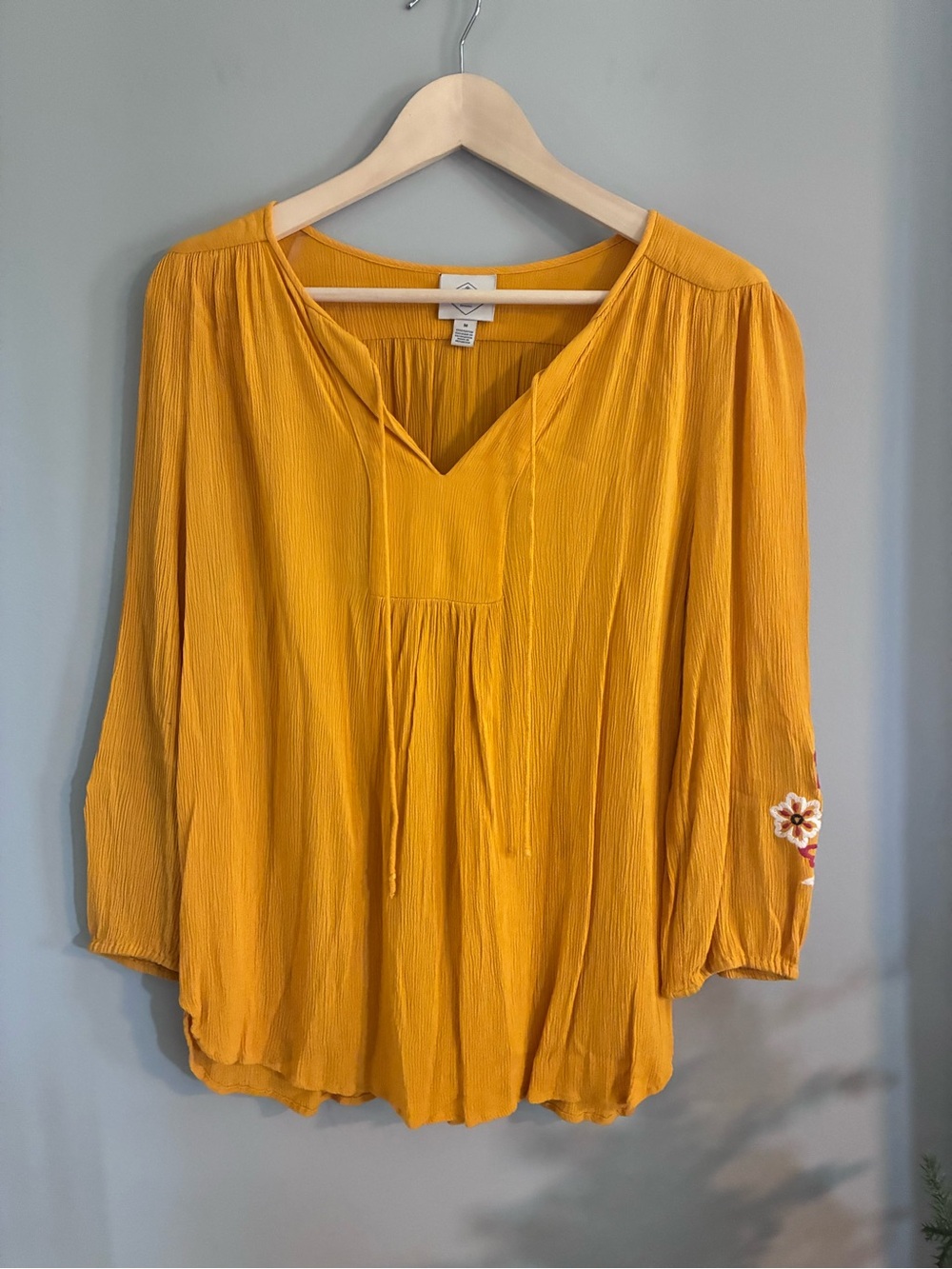 St. Johns Bay Yellow Embroidered Peasant Top Size Medium
